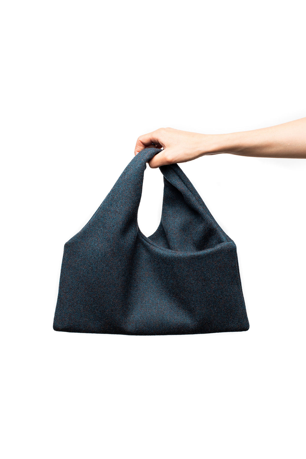 Noether Clutch | 3 Colours Available